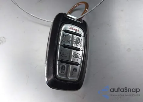 2021 Chrysler Voyager Lxi из США, поврежденный, VIN 2C4RC1DG1MR542294